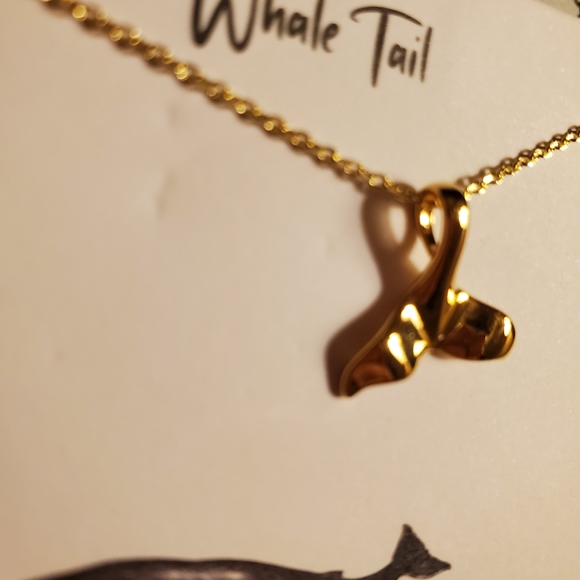 The " whales 🐋 tail 18k dip & tale on cardstock - Picture 3 of 9